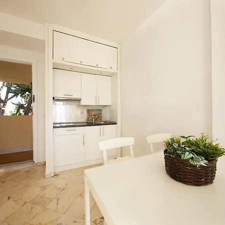 In With Beachfront Pool *