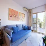 In With Beachfront Pool * Marbella