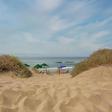 In With Beachfront Pool *