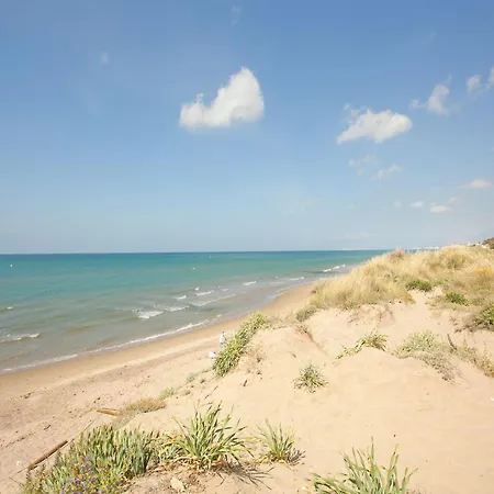 In With Beachfront Pool * Marbella