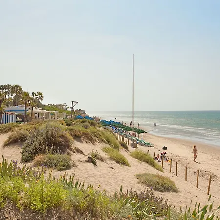 In With Beachfront Pool Apartment Marbella