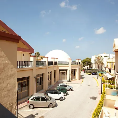 In With Beachfront Pool Marbella