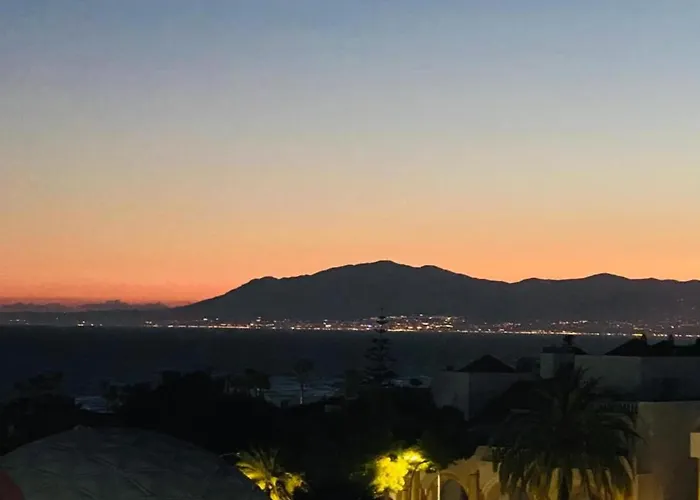 Apartament In With Beachfront Pool Marbella