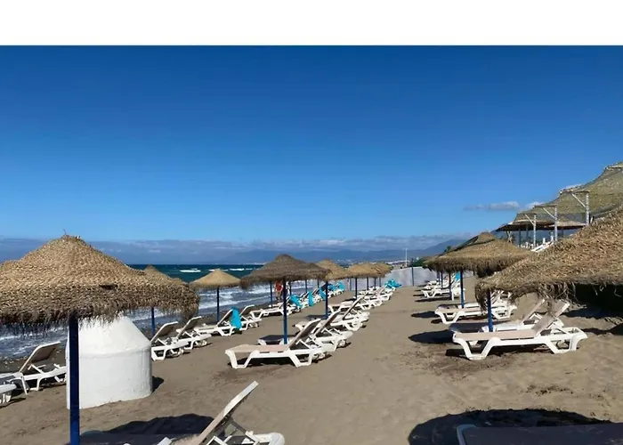 In With Beachfront Pool * Marbella