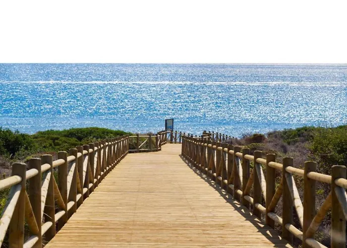 In With Beachfront Pool Apartament Marbella